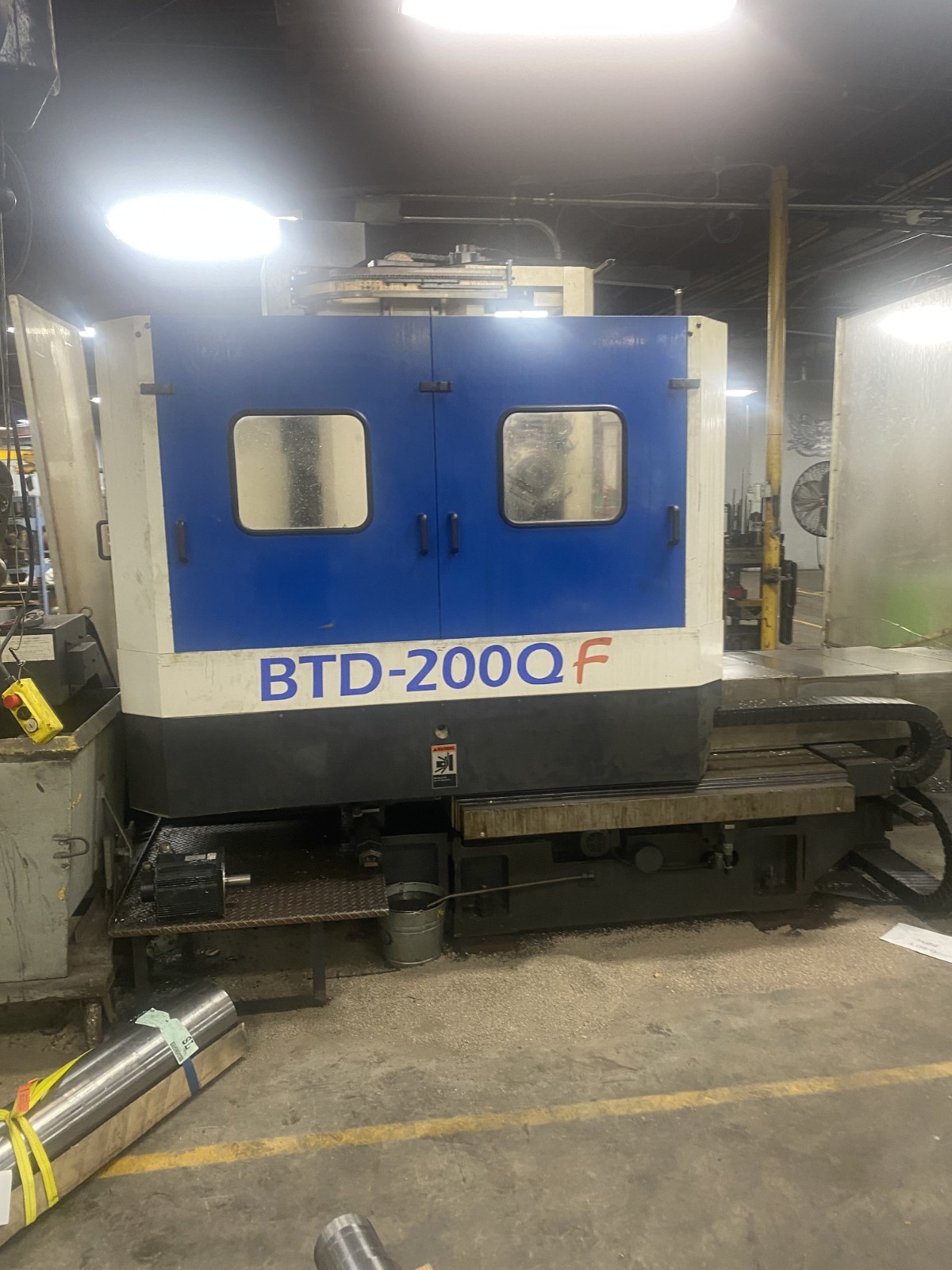 TOSHIBA SHIBAURA MODEL BTD-200QF 4.3" HORIZONTAL BORING MILL