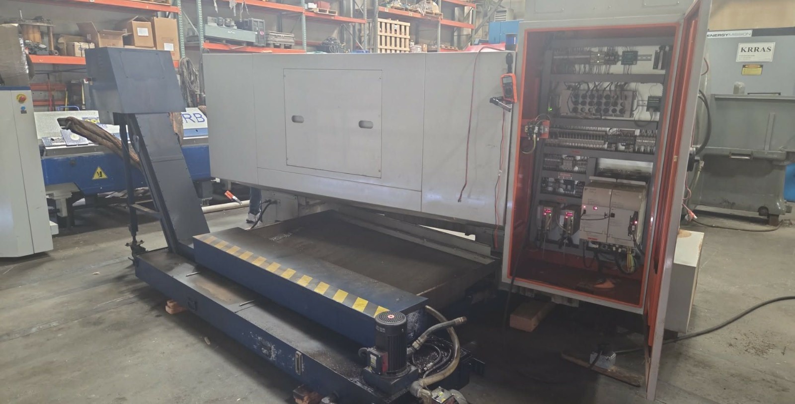 2006 Milltronics ML18 CNC Turning Center Lathe W/ 8 Station Pragati Turret